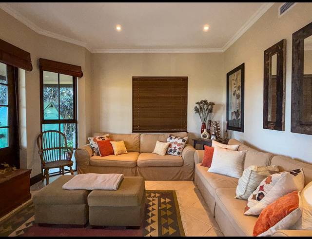 3 BEDROOM FREESTANDING FOR SALE IN ZIMBALI ESTATE